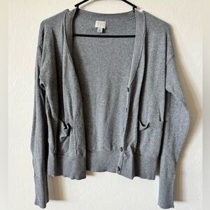 Grey cardigan